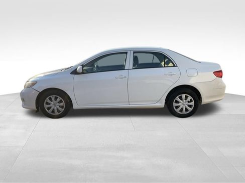 Used 2009 Toyota Corolla LE FWD image 7