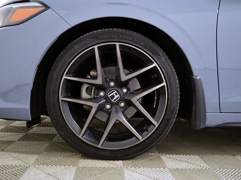 Used 2024 Honda Civic Sport Touring image 11