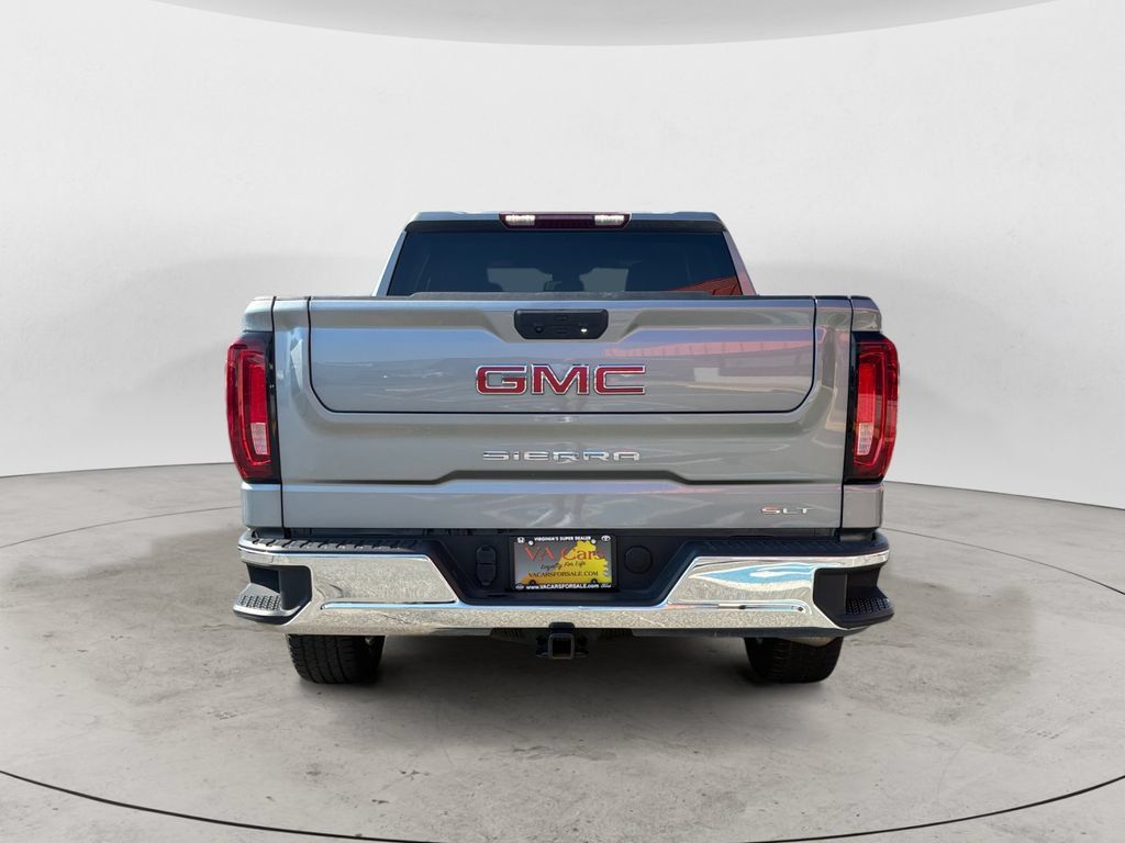 Used 2025 GMC Sierra 1500 SLT AWD/4WD image 4