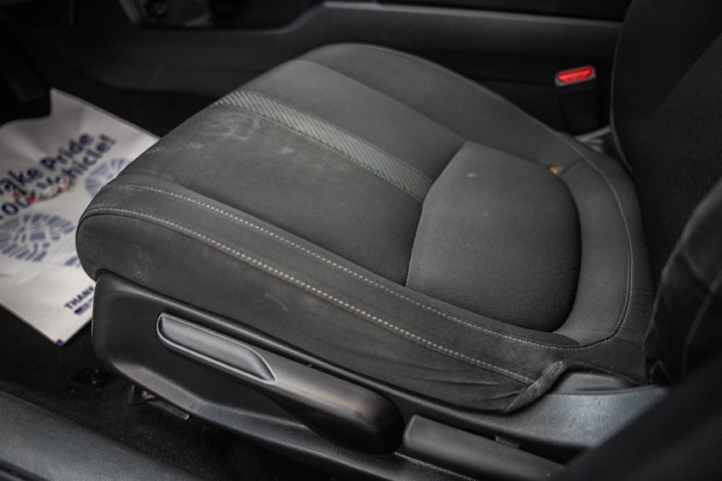 Used 2019 Honda Civic EX image 32