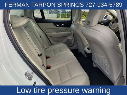 Used 2020 Volvo S60 T5 Momentum image 19
