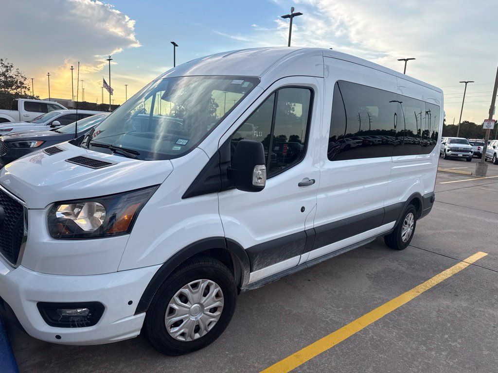 Used 2024 Ford Transit 350 XLT RWD image 1
