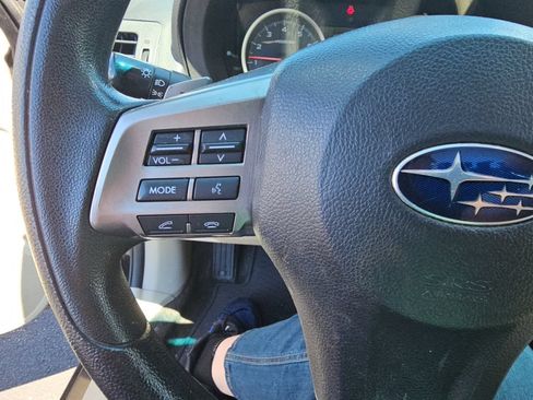 Used 2014 Subaru Crosstrek 2.0i Premium w/ Moonroof Package AWD/4WD image 11