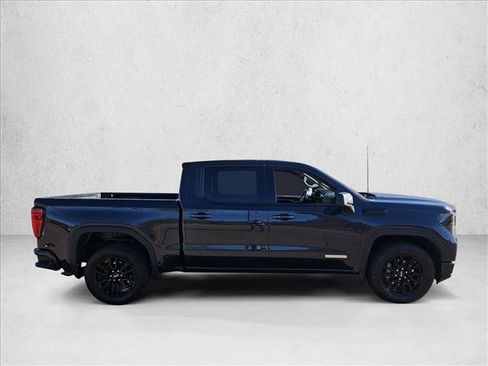 Used 2022 GMC Sierra 1500 Elevation RWD image 4