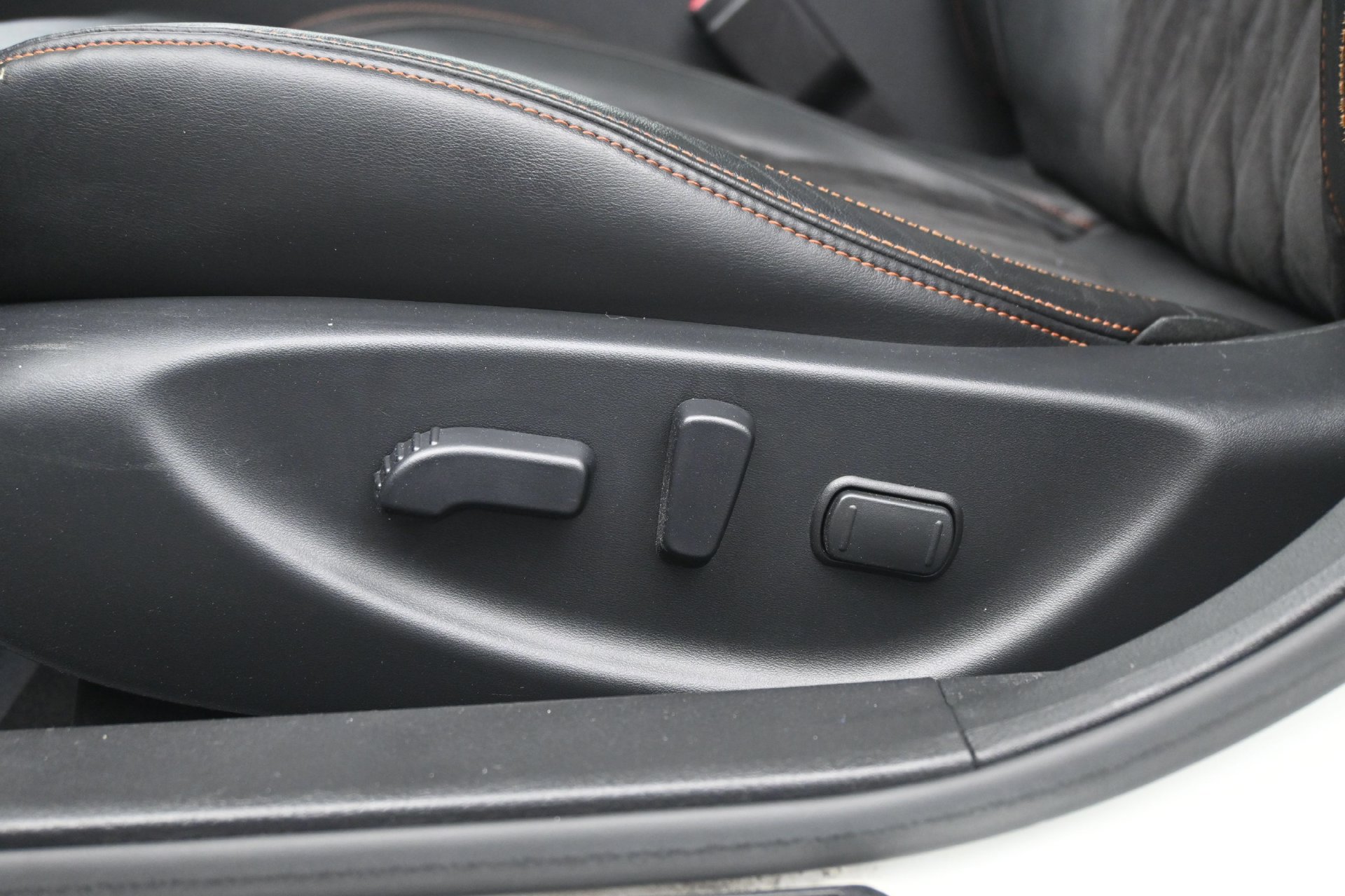 Used 2021 Nissan Maxima SR FWD image 22