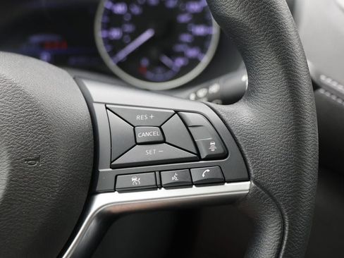 Used 2024 Nissan Sentra SV image 21