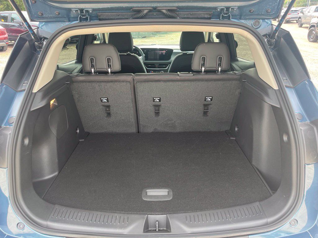 Used 2024 Buick Encore GX Preferred FWD image 13