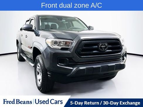 Used 2022 Toyota Tacoma SR image 1
