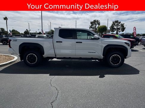 New 2026 Toyota Tacoma TRD Off-Road AWD/4WD image 2