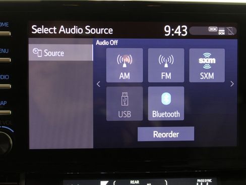 Used 2024 Toyota Sienna XLE image 44