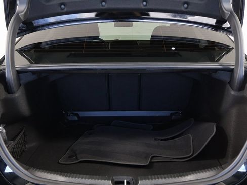 Used 2025 Mercedes-Benz C 300 4MATIC Sedan image 14