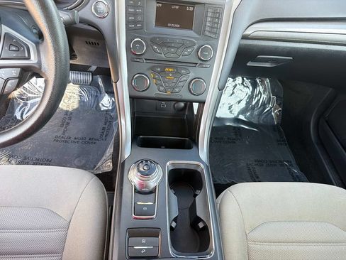 Used 2018 Ford Fusion S FWD image 25