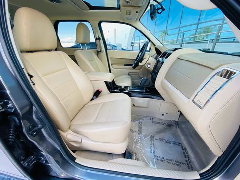 Used 2009 Ford Escape Limited image 34