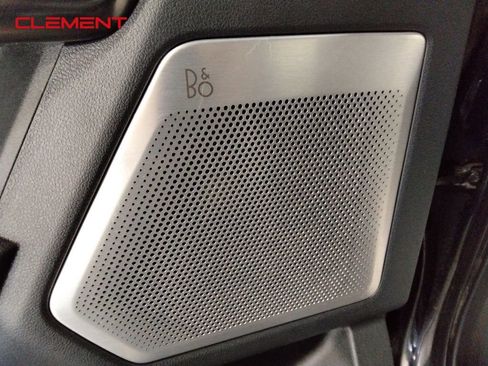 Used 2023 Ford F150 Platinum w/ FX4 Off-Road Package image 25