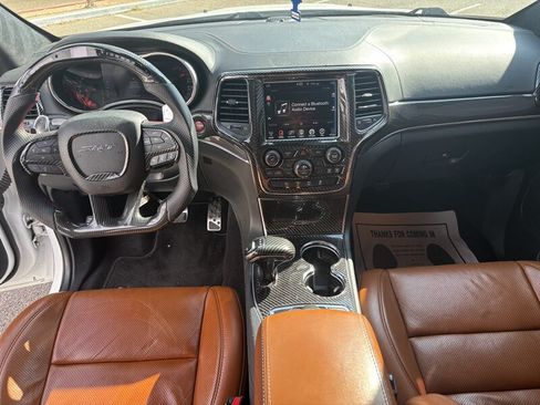 Used 2014 Jeep Grand Cherokee SRT AWD/4WD image 31
