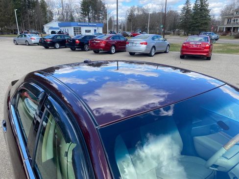 Used 2012 Lincoln MKZ AWD image 25