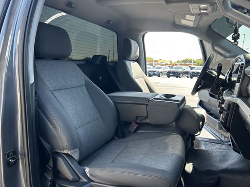 Used 2024 Ford F150 XL w/ Equipment Group 103A High RWD image 17