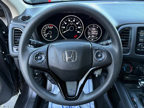 Used 2016 Honda HR-V LX image 37