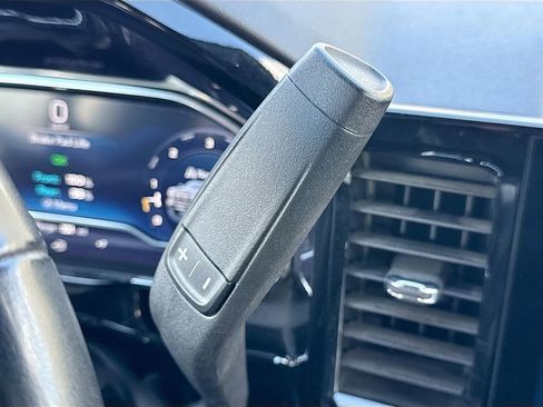 Certified 2024 Chevrolet Silverado 3500 LT image 17