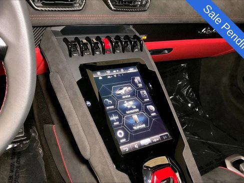 Used 2024 Lamborghini Huracan Tecnica RWD image 11