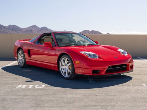 Used 2005 Acura NSX T image 3