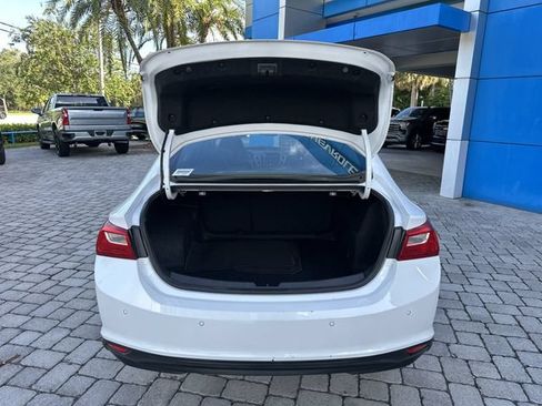 Used 2025 Chevrolet Malibu LT FWD image 28