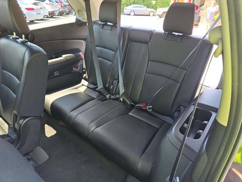 Used 2020 Honda Pilot Touring image 12