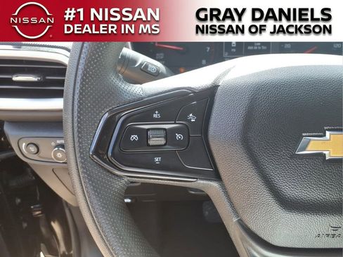 Used 2023 Chevrolet TrailBlazer LS image 13