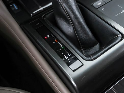 Used 2022 Lexus GX 460 Premium AWD/4WD image 24