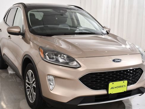 Used 2020 Ford Escape SEL AWD/4WD image 4