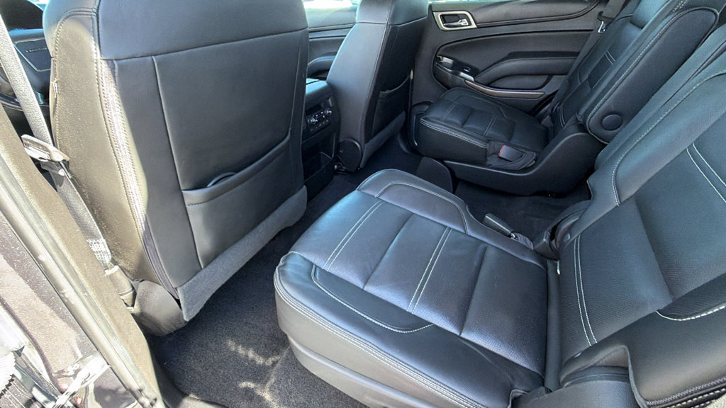 Used 2018 GMC Yukon Denali w/ Denali Ultimate Package AWD/4WD image 24