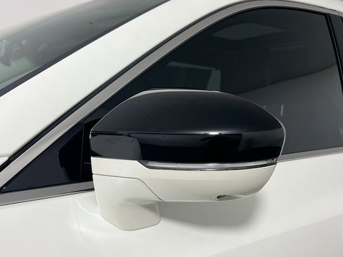 Used 2023 INFINITI QX60 Luxe w/ Cargo Package image 12