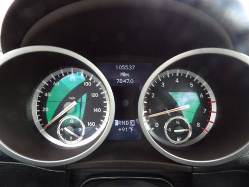 Used 2010 Mercedes-Benz SLK 300 image 30