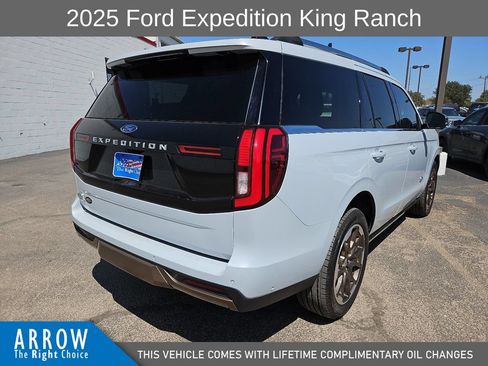 Used 2025 Ford Expedition King Ranch AWD/4WD image 12
