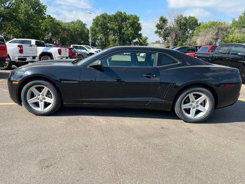 Used 2010 Chevrolet Camaro LT RWD image 5