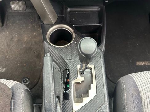 Used 2014 Toyota RAV4 XLE image 27