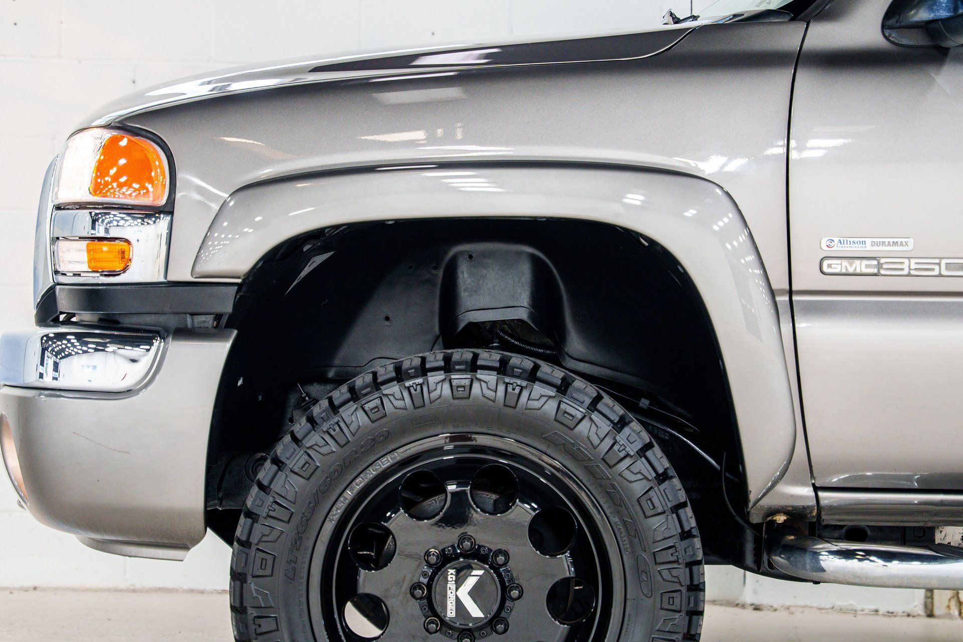 Used 2007 GMC Sierra 3500 SLT w/ Heavy-Duty Power Package AWD/4WD image 39