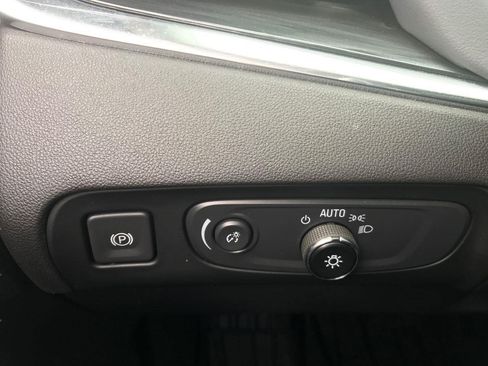 Used 2021 Buick Enclave Premium w/ Sun and Sites Package AWD/4WD image 54