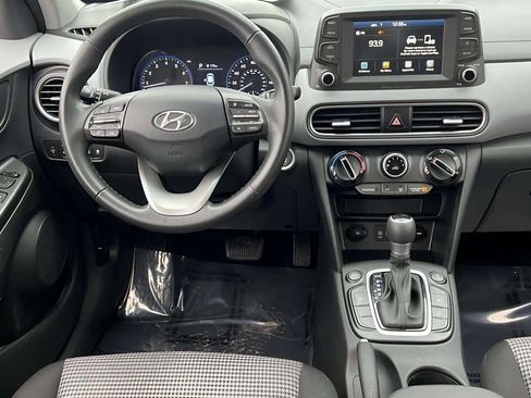 Used 2021 Hyundai Kona SEL image 15