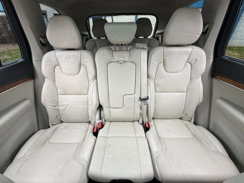 Used 2017 Volvo XC90 T8 Inscription w/ Vision Package image 14