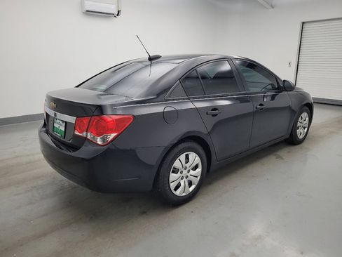 Used 2015 Chevrolet Cruze LS FWD image 10