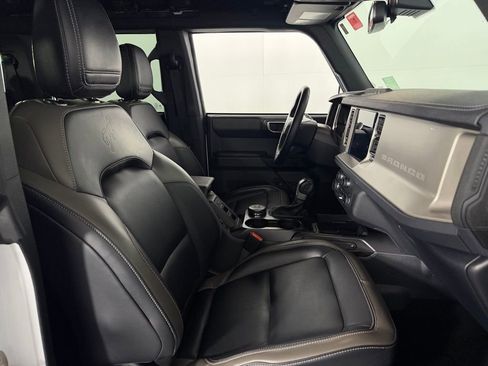 Used 2025 Ford Bronco Outer Banks AWD/4WD image 31
