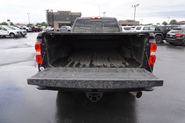 Used 2018 GMC Sierra 3500 Denali AWD/4WD image 11
