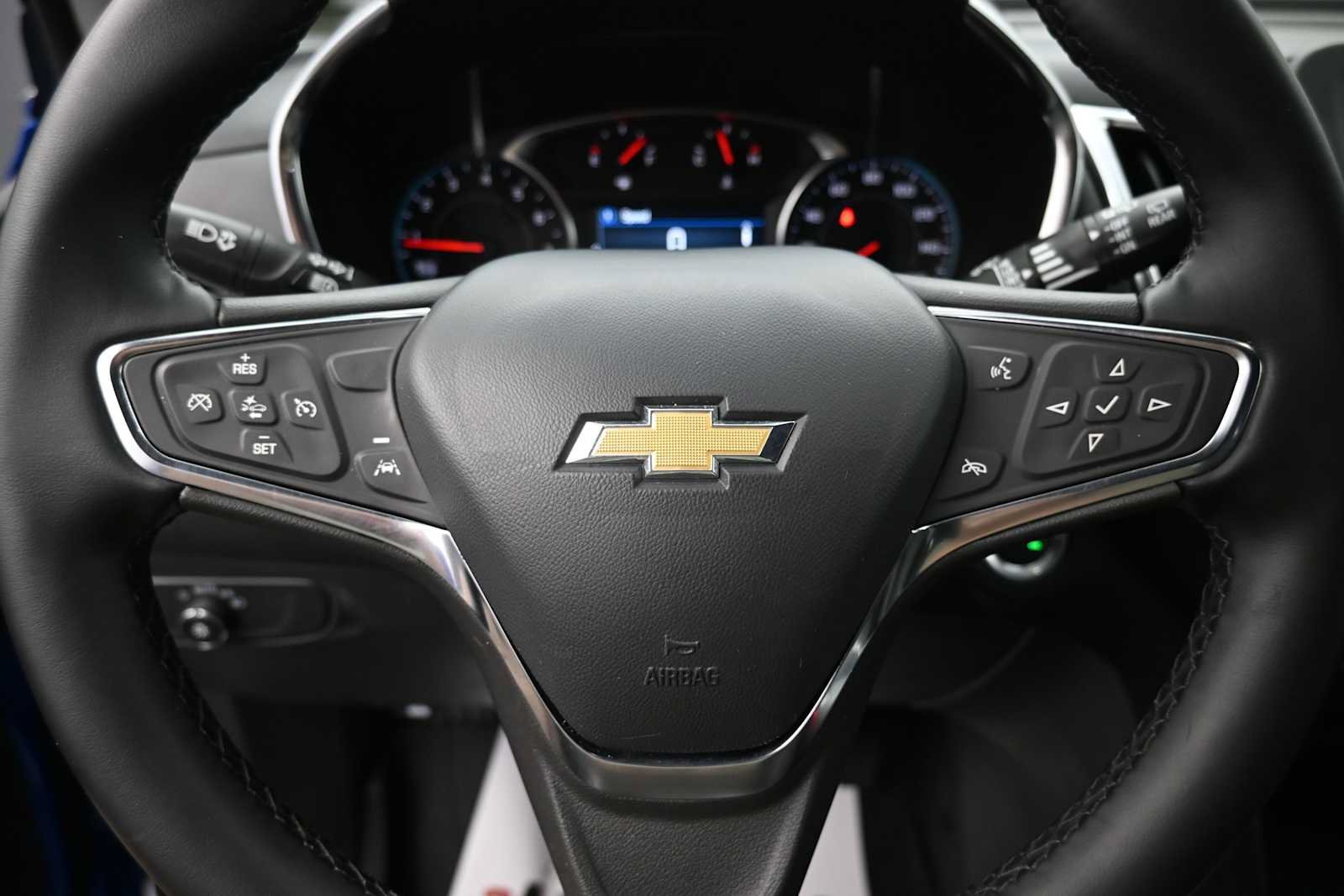Used 2024 Chevrolet Equinox LT AWD/4WD image 6