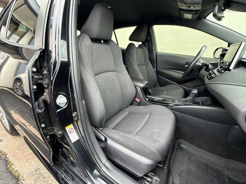Used 2020 Toyota Corolla SE FWD image 26