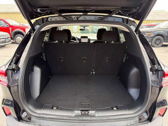 Used 2023 Ford Escape Active AWD/4WD image 46