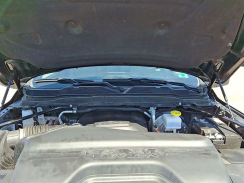 Used 2024 RAM 2500 Big Horn w/ Bed Utility Group image 34