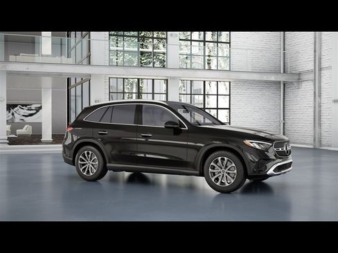 Certified 2026 Mercedes-Benz GLC 300 4MATIC image 8
