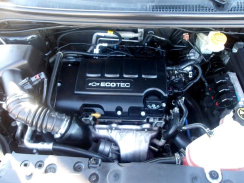 Used 2014 Chevrolet Sonic LT w/ Fun and Sun Package image 26