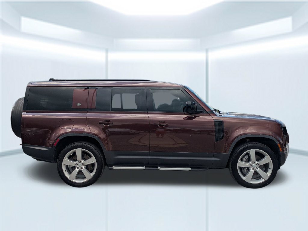 Used 2023 Land Rover Defender 130 First Edition AWD/4WD image 6